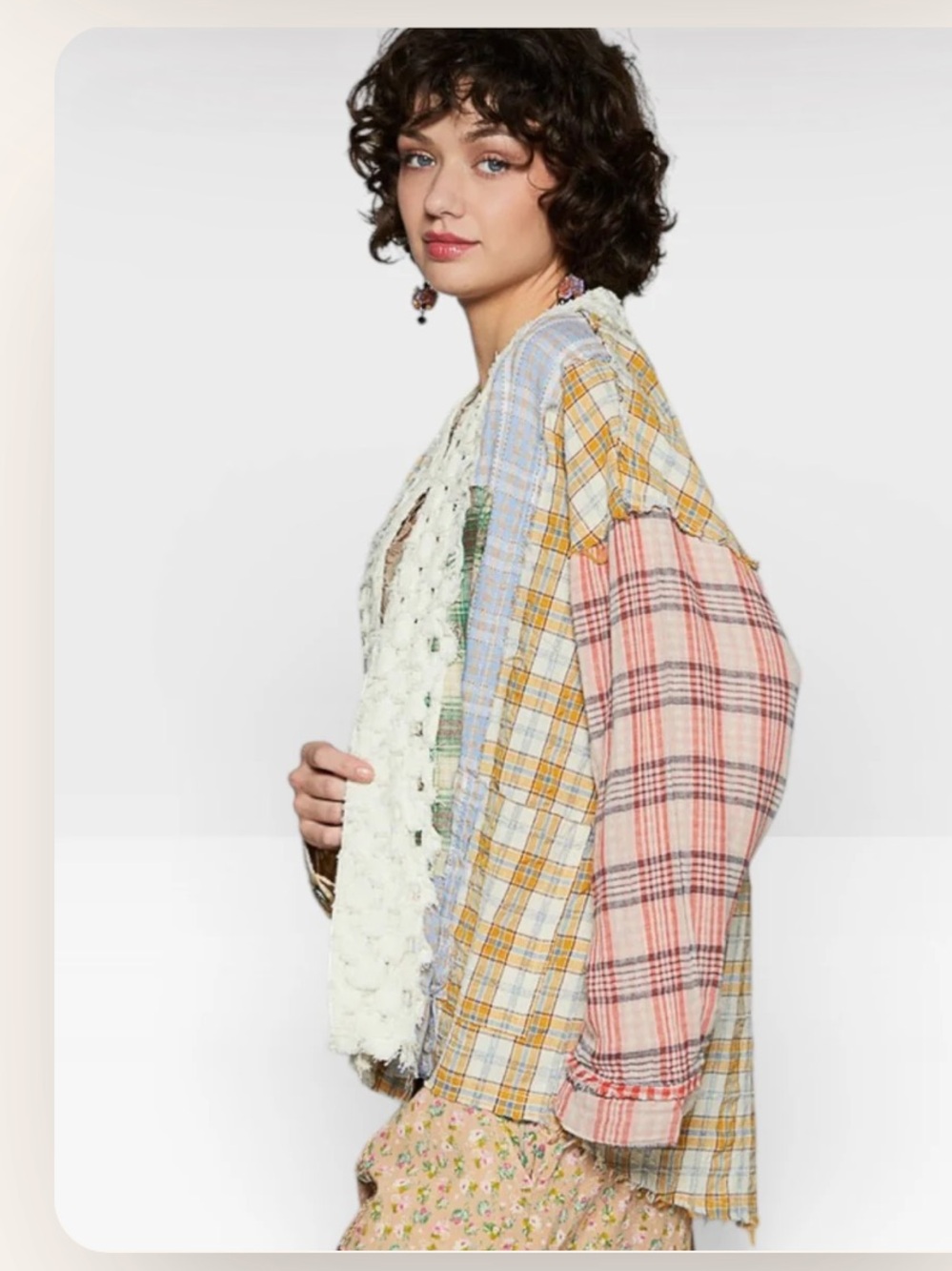 POL Multicolor
Plaid Crochet Trim Knit Cardigan size small